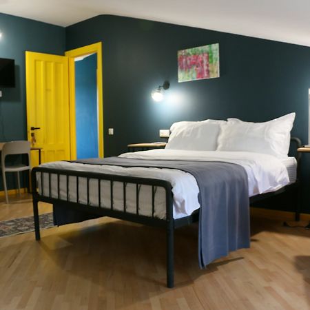 Boutique Hotel 27+ Tbilisi ภายนอก รูปภาพ